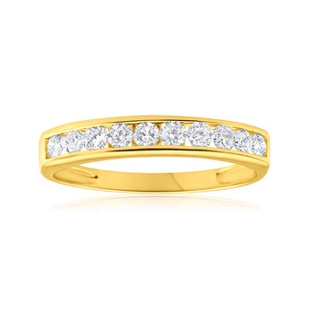 9ct Yellow Gold Diamond Ring Set with 10 Brilliant Cut Diamonds