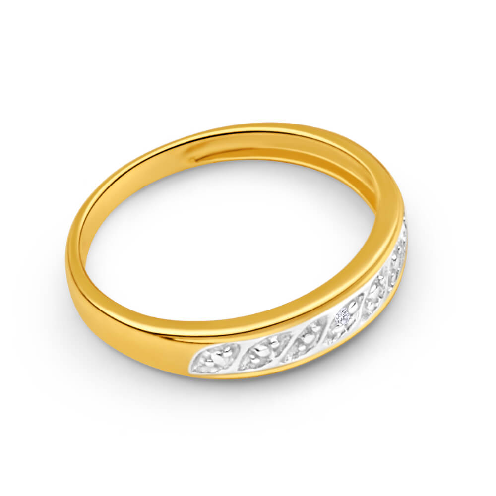 9ct Yellow Gold Sublime Diamond Ring