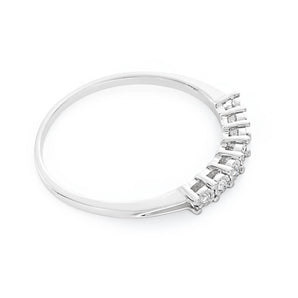 9ct White Gold Diamond Ring Set With 7 Brilliant Cut Diamonds