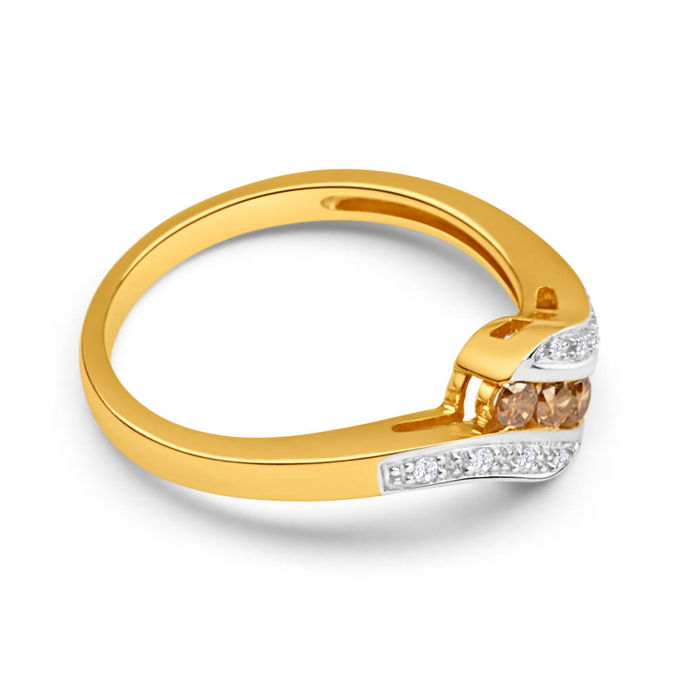 Australian Diamond 9ct Yellow Gold Diamond Trilogy Ring