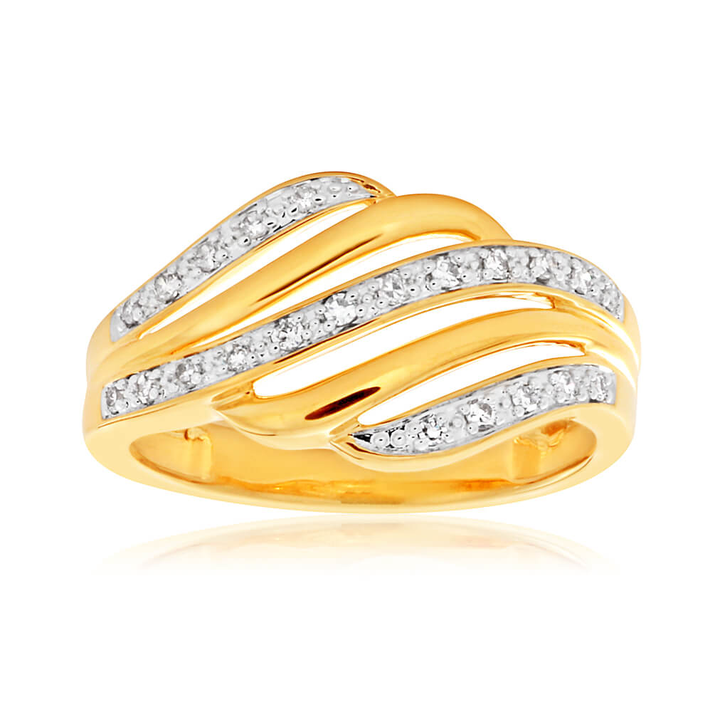 9ct Yellow Gold Diamond Ring Set with 22 Stunning Brilliant Diamonds