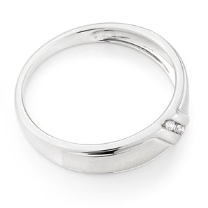 9ct White Gold Mens Ring With 3 Diamonds