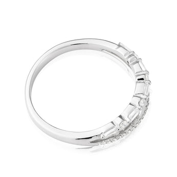 9ct White Gold Ring with 1/4 Carat of Brilliant and Baguette Diamonds
