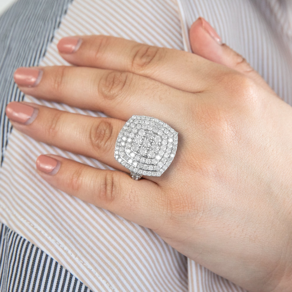 Pear Shape Brilliant 3/4 Carat Diamond 18K Rose Gold Engagement Ring – NAGI