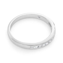 Load image into Gallery viewer, 1/4 Carat Flawless Cut 18ct White Gold Diamond Ring With 13 Diamonds