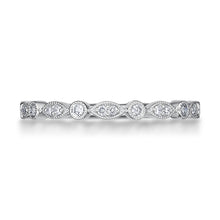 Load image into Gallery viewer, 18ct White Gold 0.15 Carat Diamond Vintage Round &amp; Illusion Marquise Stack Ring