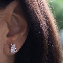 Load image into Gallery viewer, Sterling Silver Zirconia Sitting Cat Earrings
