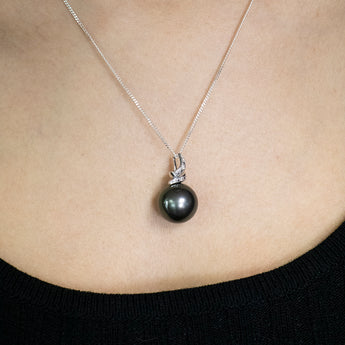 Stunning 18"7-8mm Tahitian genuine black peacock blue green pearl necklace Stunning 18"7-8mm Tahitian genuine black peacock blue green pearl necklace